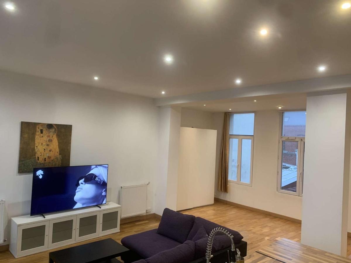 Spacieux 100 M2 Pour 7 Personnes En Plein Centre-Ville Lille Extérieur photo